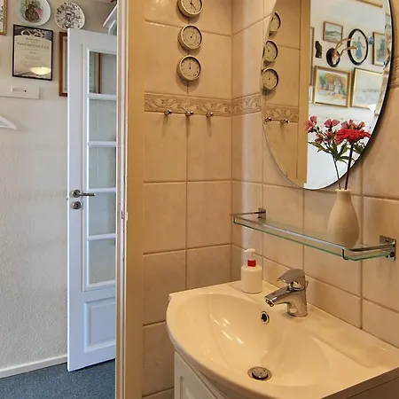 Holiday home Apartment Strandvejen Iiii *